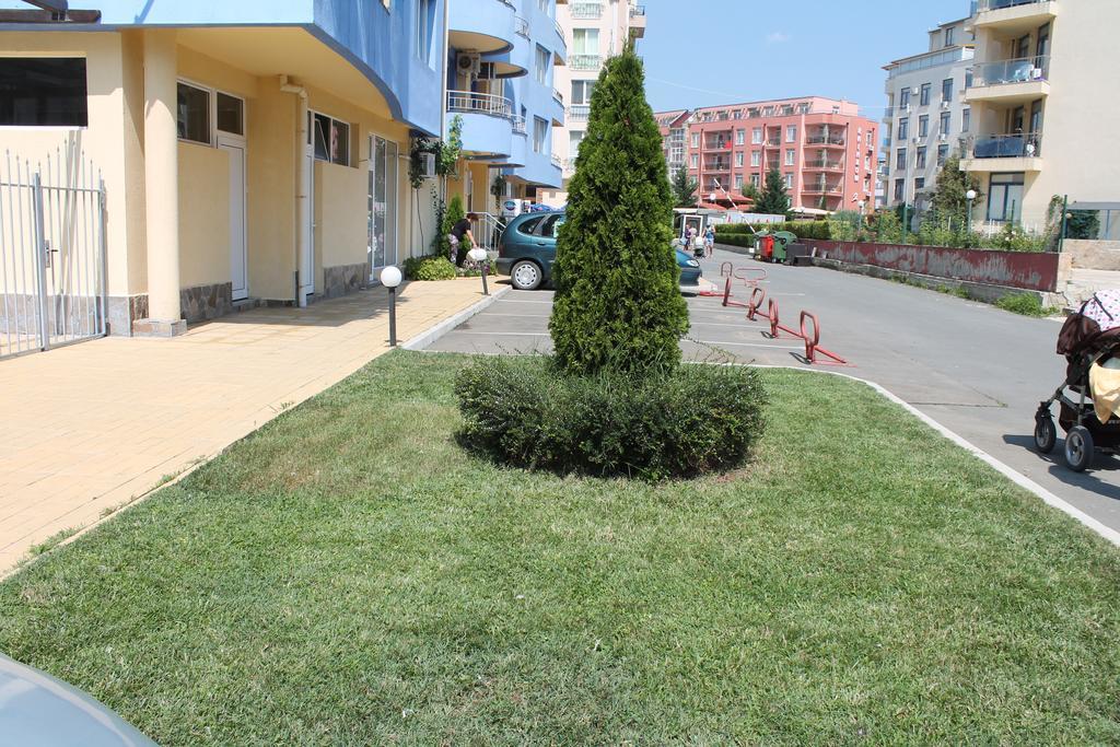 Aqua Blue Apartments Napospart Kültér fotó