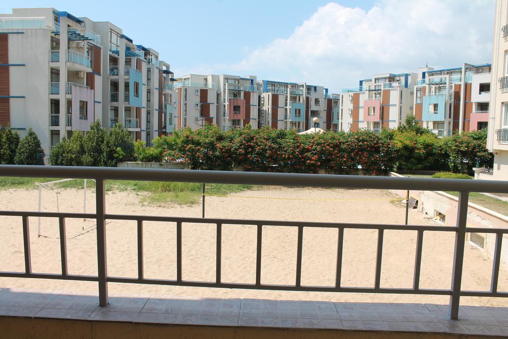 Aqua Blue Apartments Napospart Szoba fotó