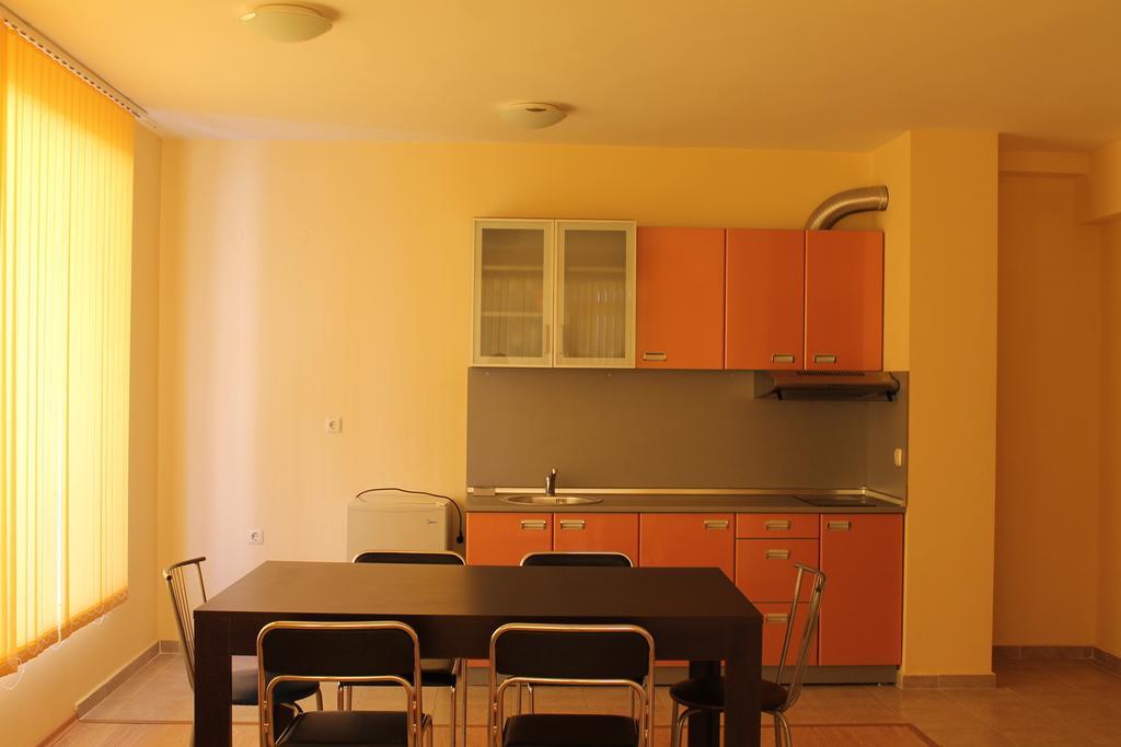 Aqua Blue Apartments Napospart Szoba fotó